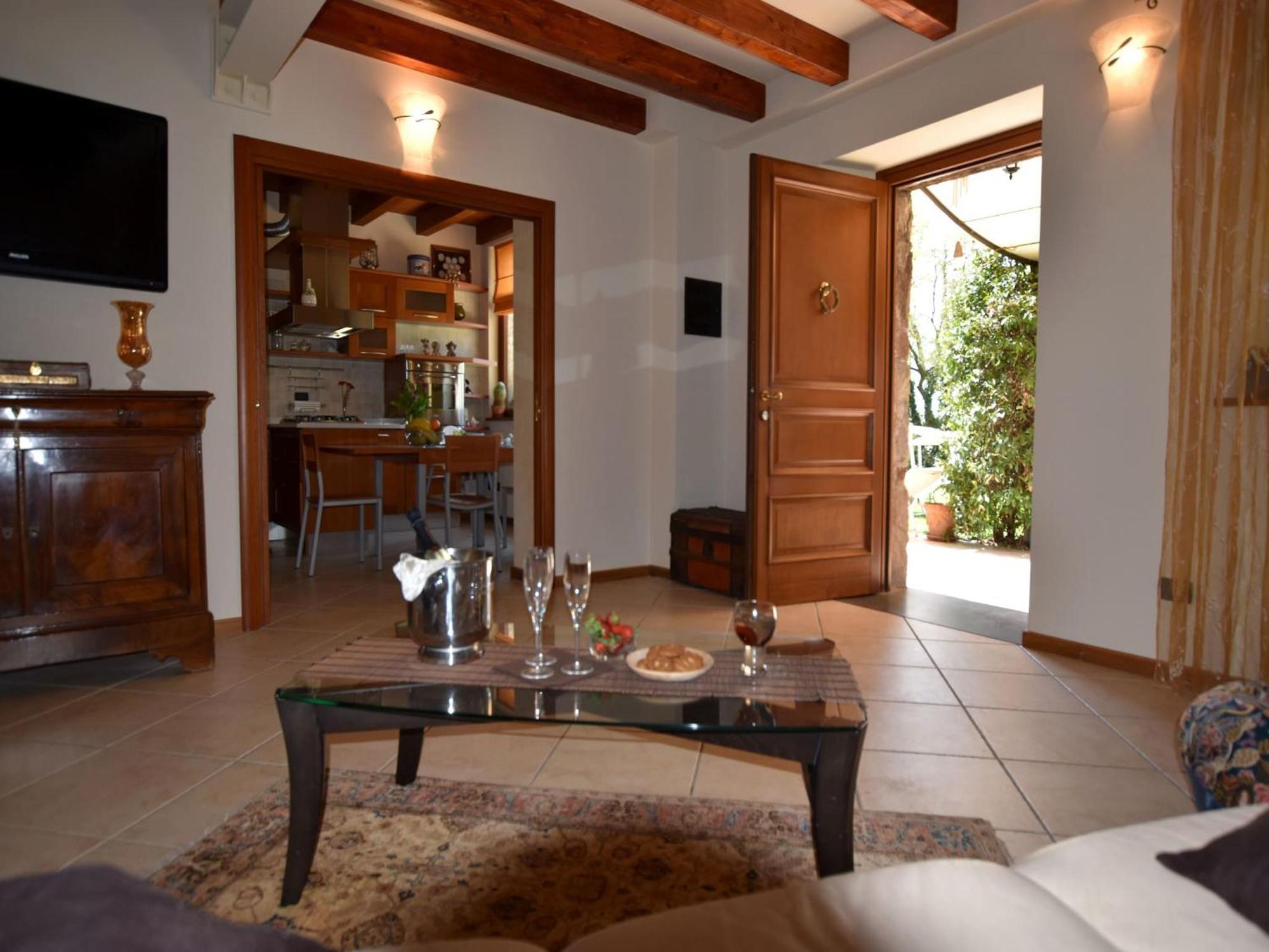 Villa In Pisogne With Pool Garden And Lake View المظهر الخارجي الصورة