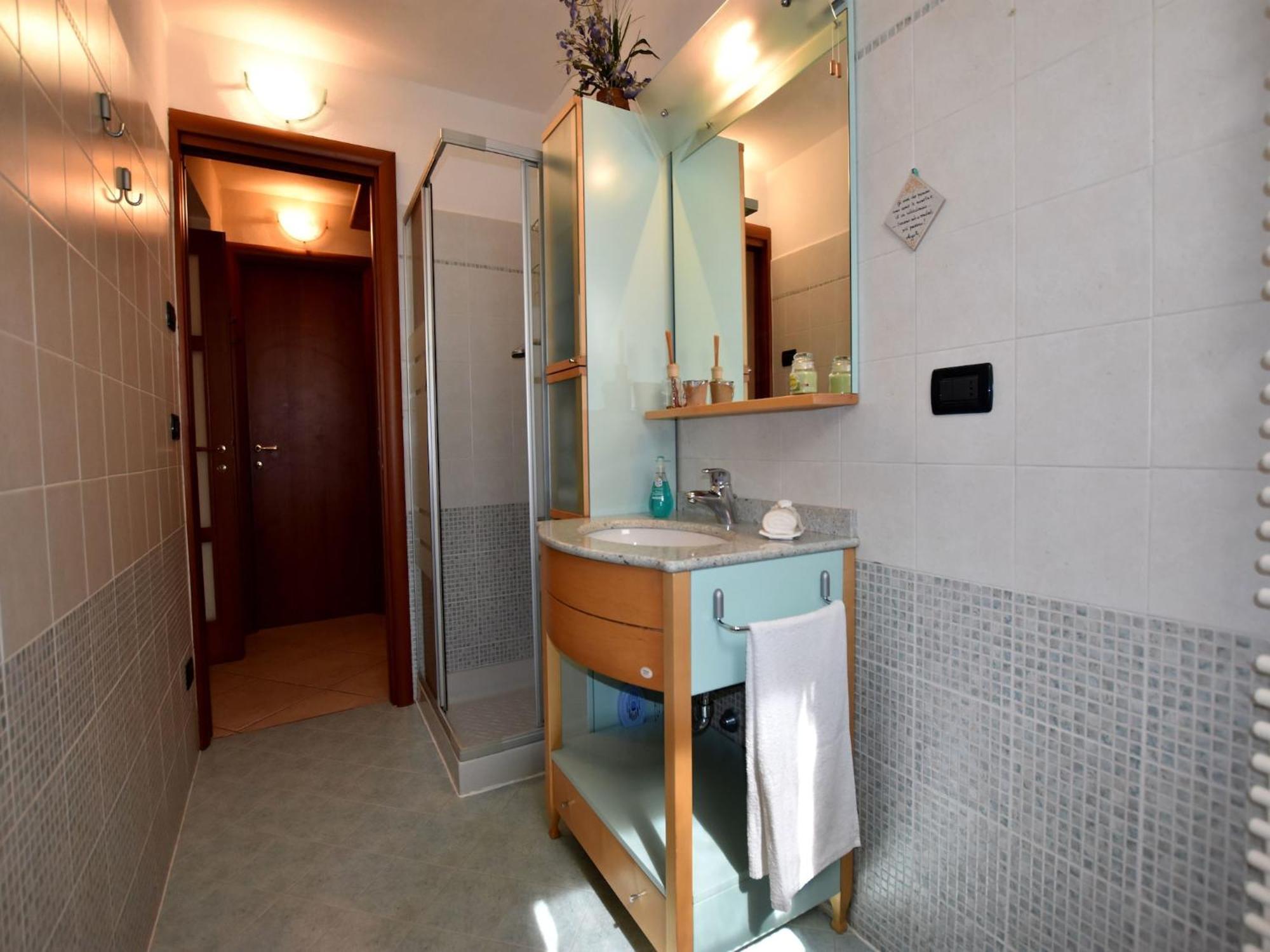 Villa In Pisogne With Pool Garden And Lake View المظهر الخارجي الصورة