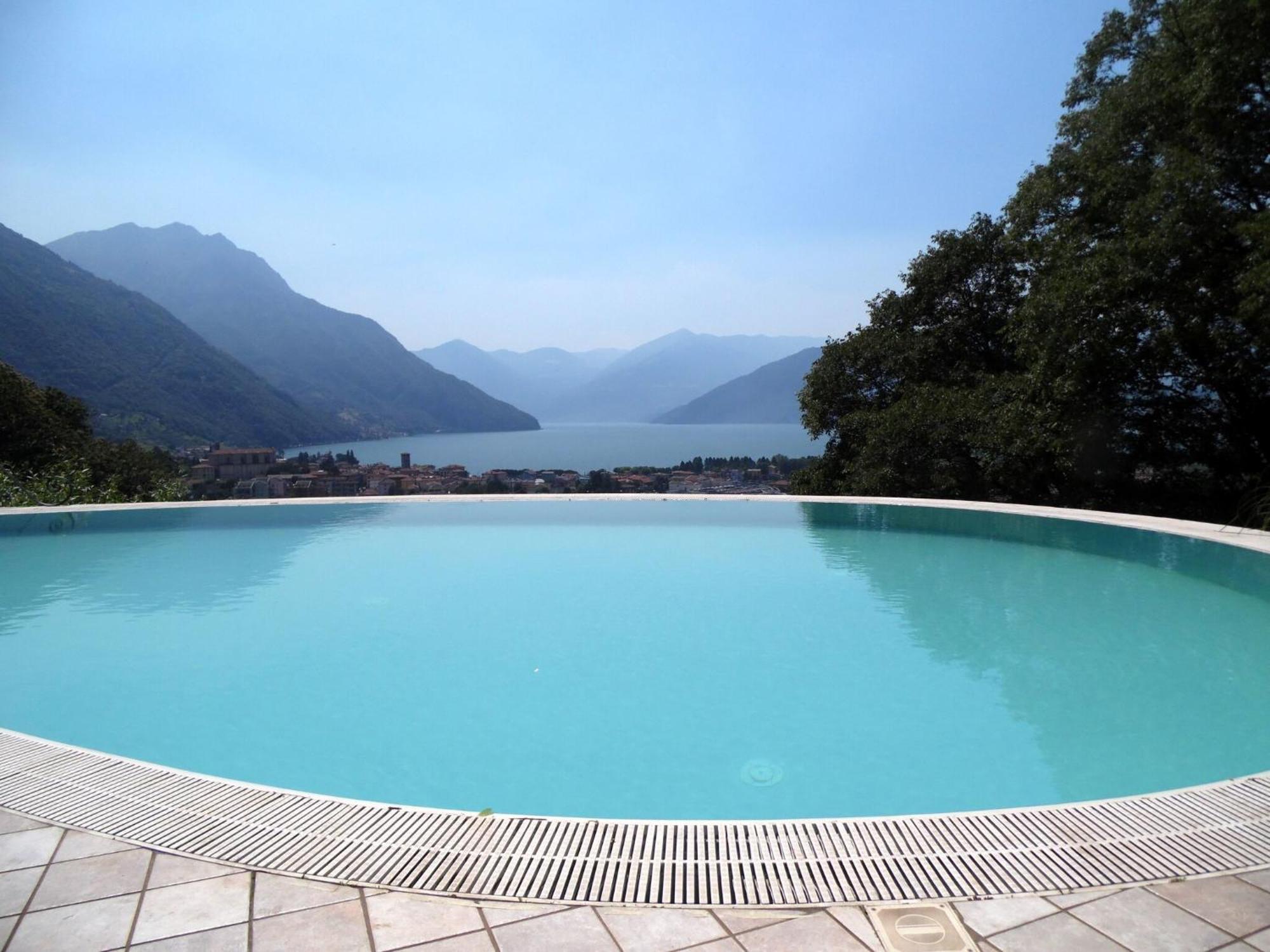 Villa In Pisogne With Pool Garden And Lake View المظهر الخارجي الصورة