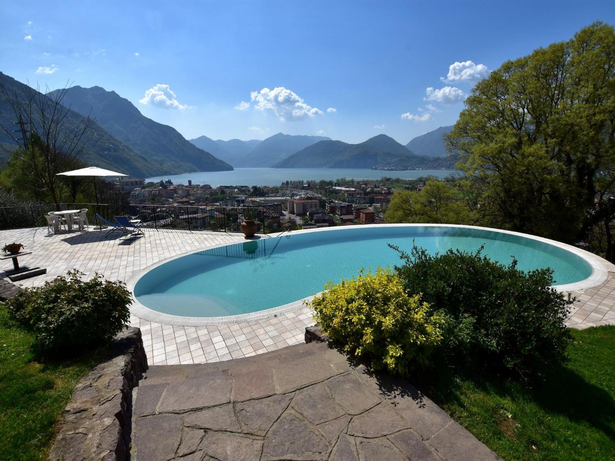 Villa In Pisogne With Pool Garden And Lake View المظهر الخارجي الصورة